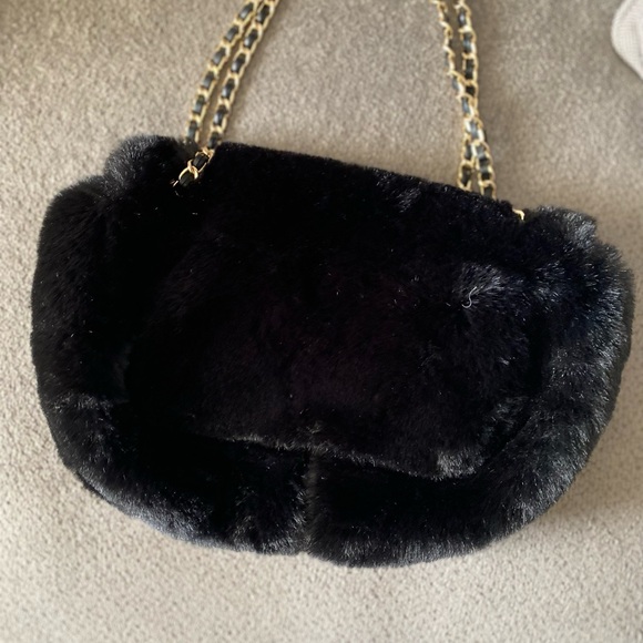 Purse - Picture 3 of 9